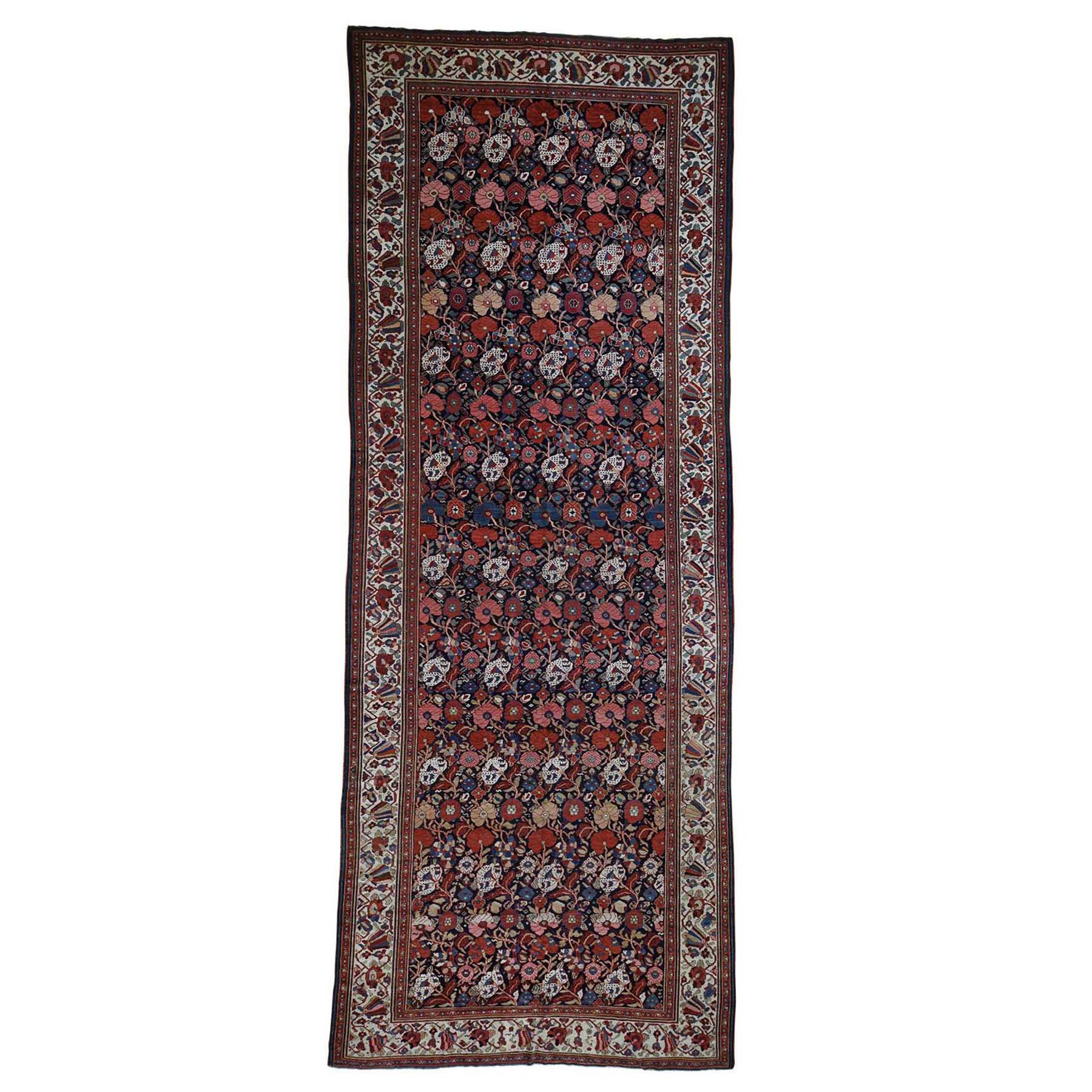 Traditional Wool Hand-Knotted Area Rug 7'4